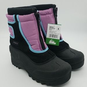 NWT Kid's Itasca Snow Boot Size 5